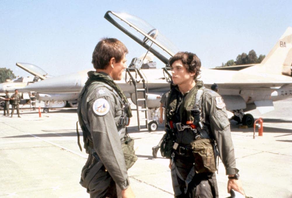 アイアンイーグル4の画像