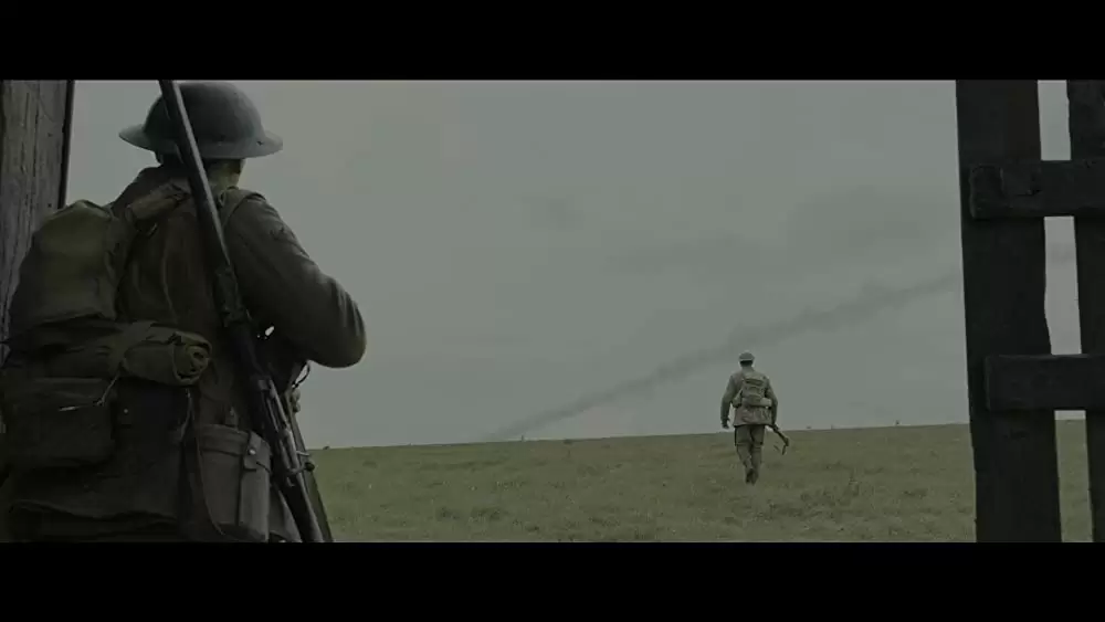 「1917 命をかけた伝令」ジョージ・マッケイ & ディーン＝チャールズ・チャップマンの画像