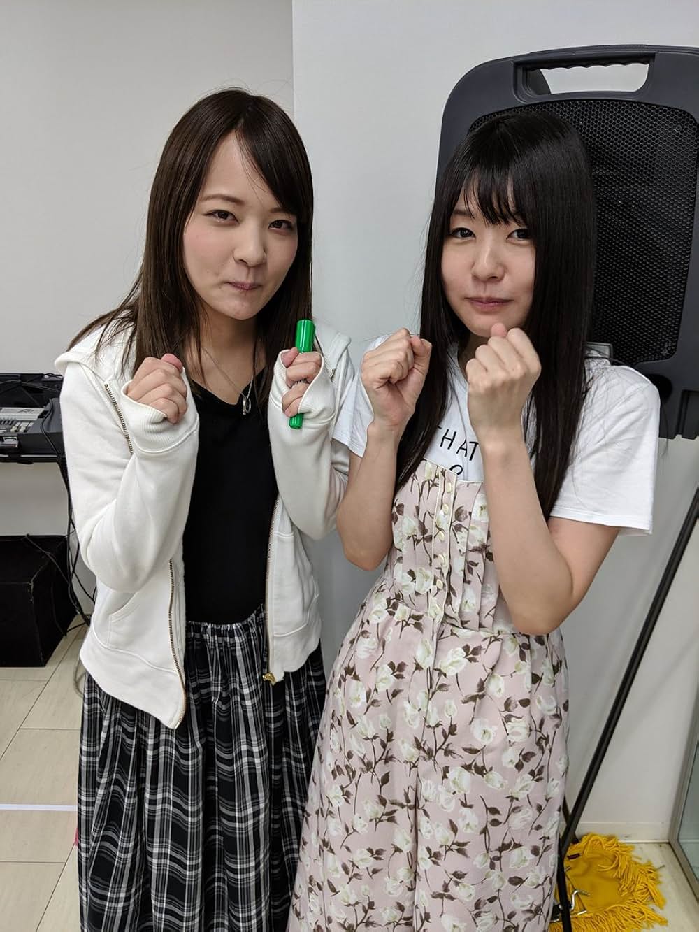 無慈悲な光の画像