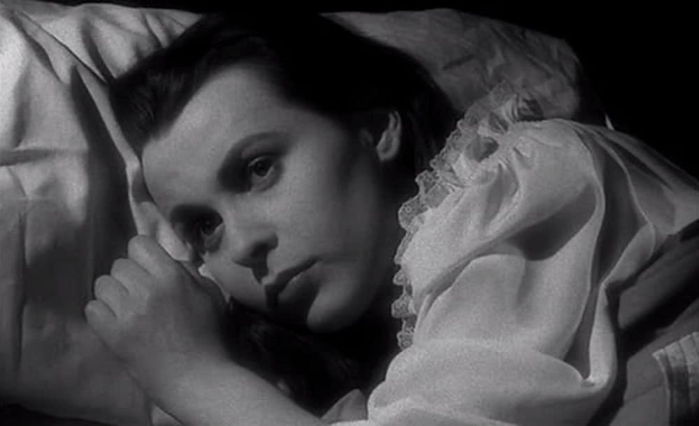 「二つの世界の男」クレア・ブルームの画像