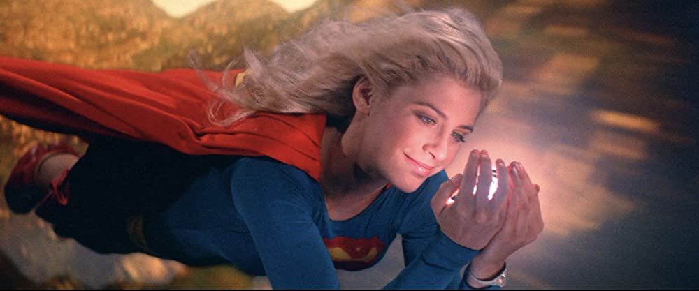 「スーパーガール」ヘレン・スレイターの画像