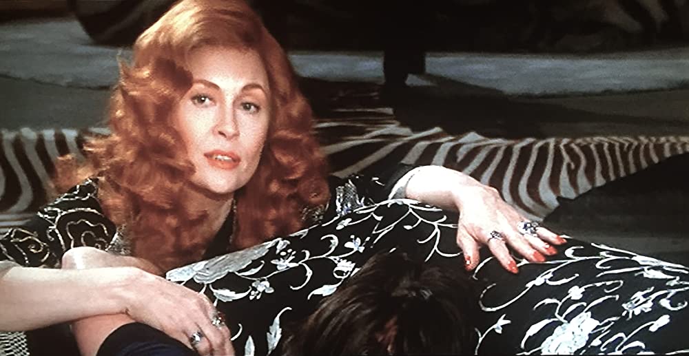 「スーパーガール」フェイ・ダナウェイの画像