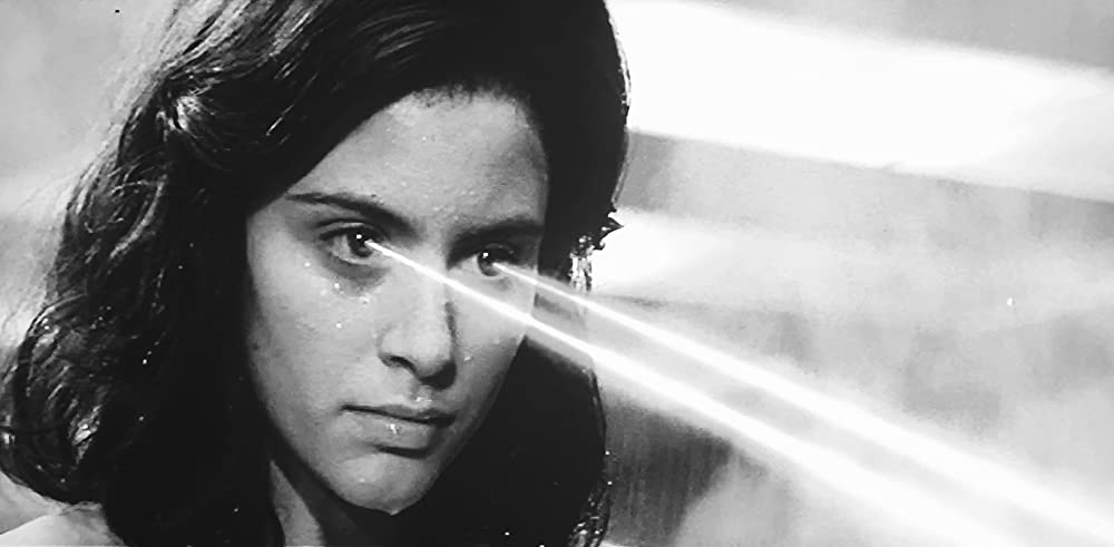 スーパーガールの画像