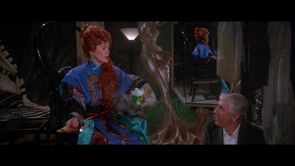 「スーパーガール」フェイ・ダナウェイの画像