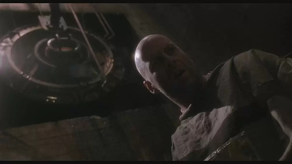 「12モンキーズ」ブルース・ウィリスの画像