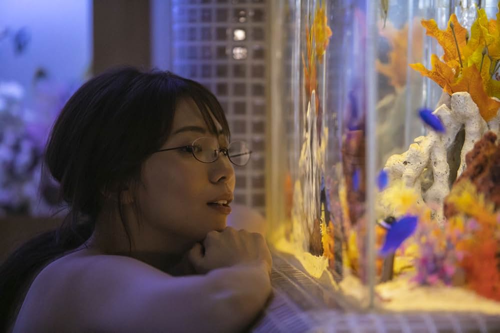 「扉を閉めた女教師」の画像