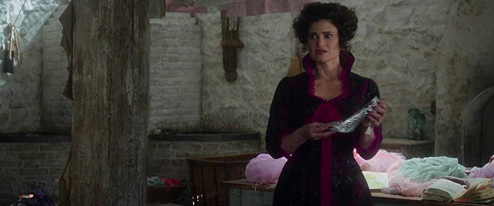 「シンデレラ」イディナ・メンゼルの画像