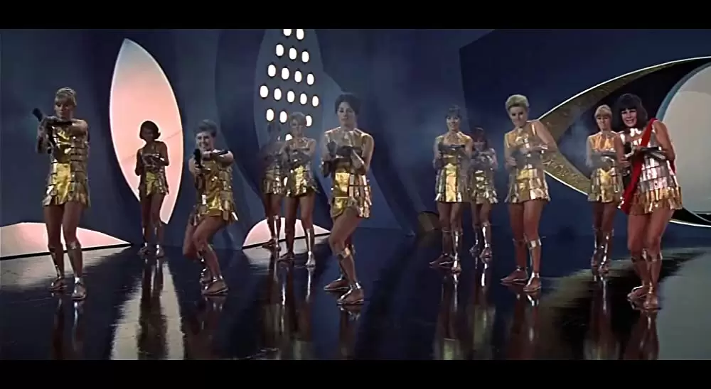 007/カジノ・ロワイヤル（1967）の画像