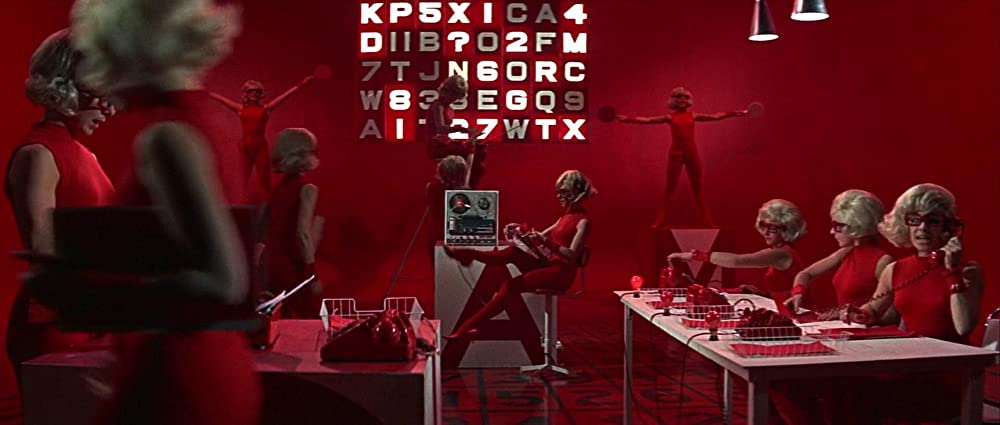 007/カジノ・ロワイヤル（1967）の画像