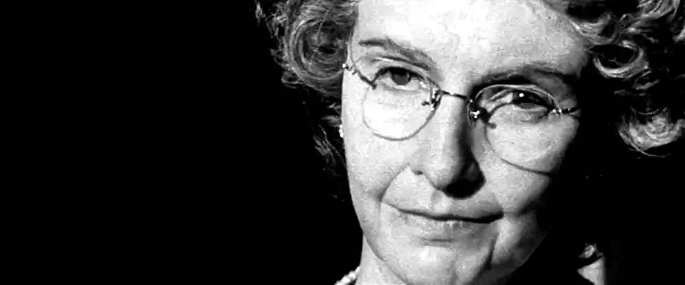 「ニクソン」メアリー・スティーンバージェンの画像