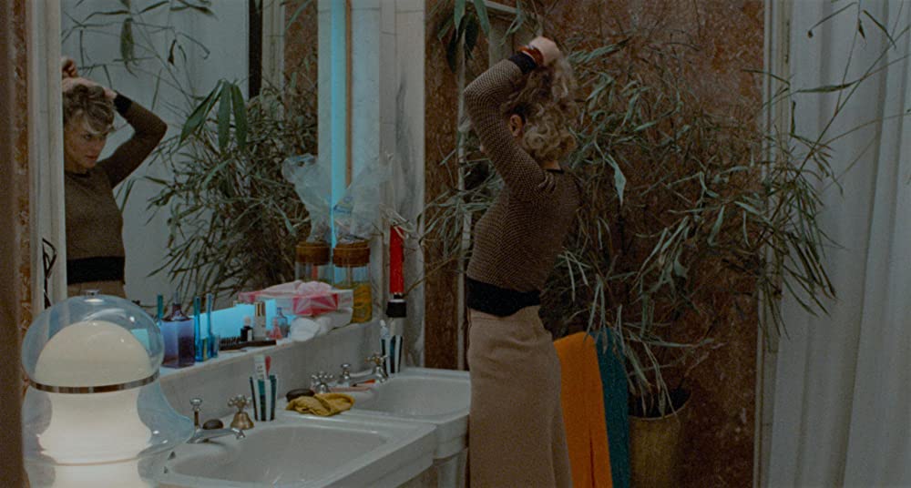 「赤い影」ジュリー・クリスティの画像