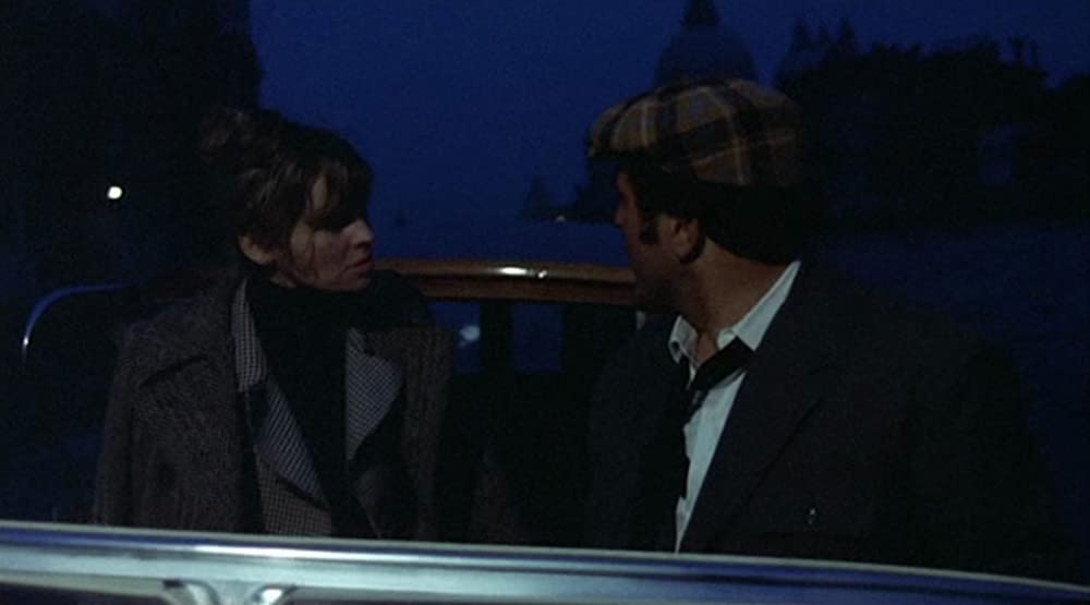 「赤い影」の画像