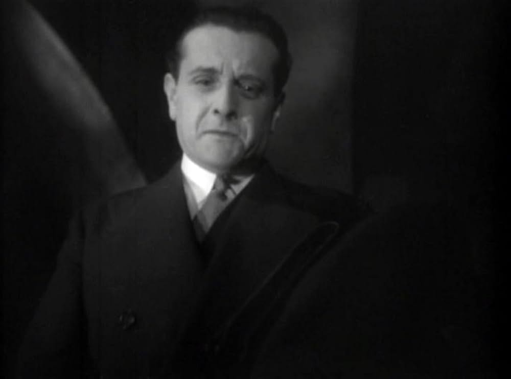 黄色の部屋の画像