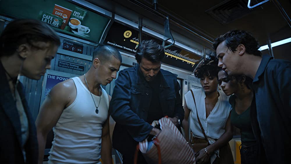 「エスケープ・ルーム２：決勝戦」ホランド・ローデン & ローガン・ミラー & Carlito Olivero & テイラー・ラッセル & トーマス・コックレル & インドゥヤ・ムーアの画像