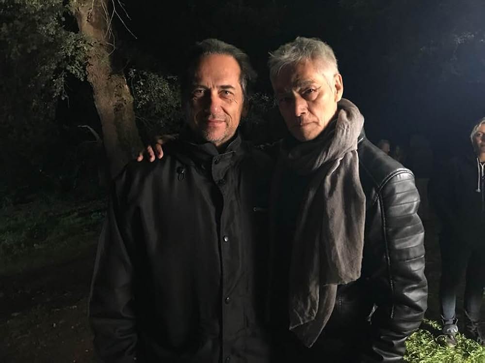 ハード・ナイト・フォーリングの画像