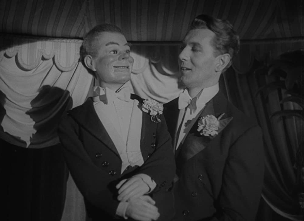 「デッド・オブ・ナイト／夢の中の恐怖」マイケル・レッドグレーブの画像