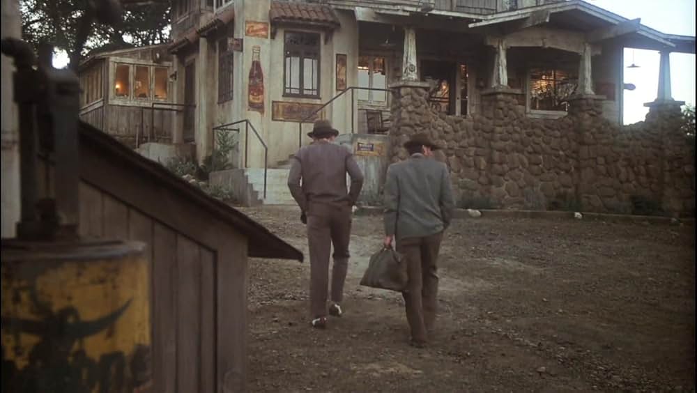 郵便配達は二度ベルを鳴らすの画像