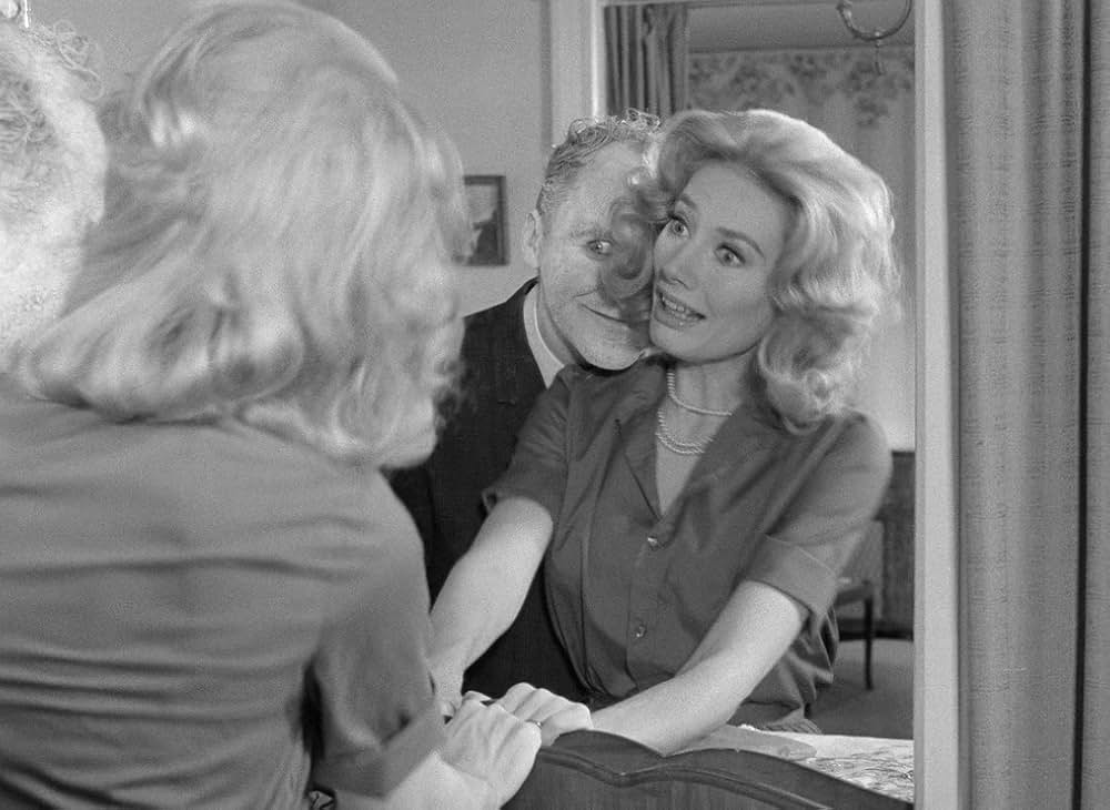 恐怖の足跡の画像