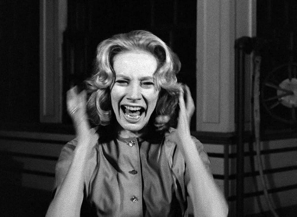 恐怖の足跡の画像