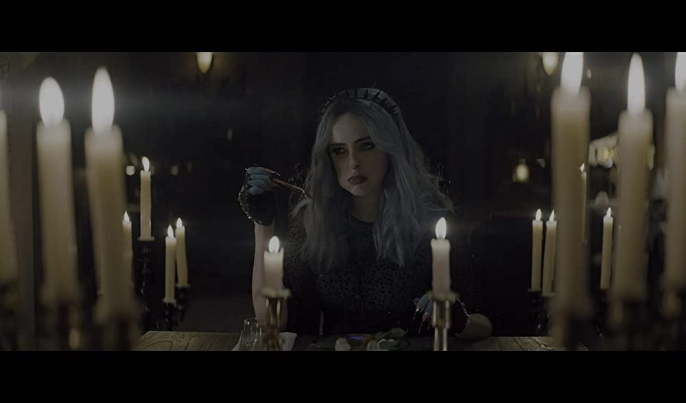 「ナイトブック」クリステン・リッターの画像