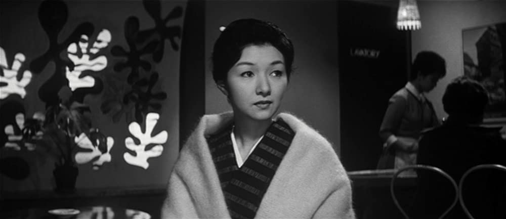 「女が階段を上る時」高峰秀子の画像