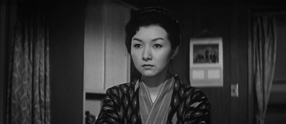 「女が階段を上る時」高峰秀子の画像