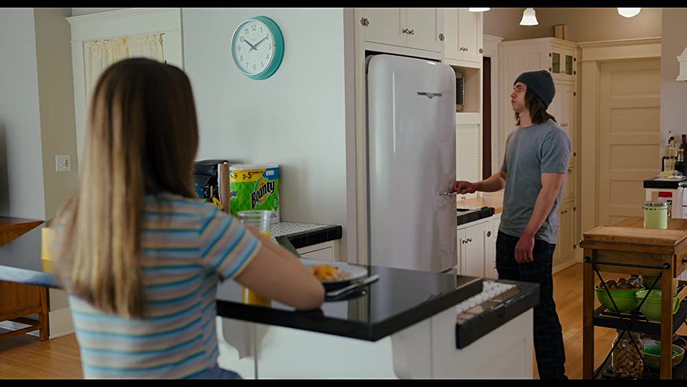 ヒーズ・オール・ザットの画像