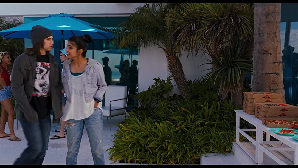 ヒーズ・オール・ザットの画像