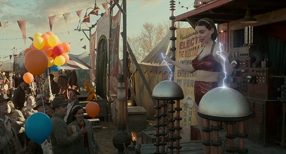 「ナイトメア・アリー」ルーニー・マーラの画像