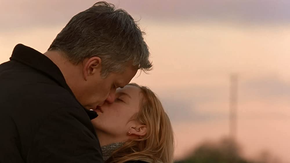 「あなたになら言える秘密のこと」ティム・ロビンス & サラ・ポーリーの画像