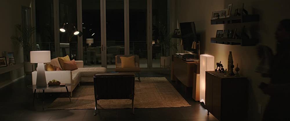 イントルージョン 侵入の画像