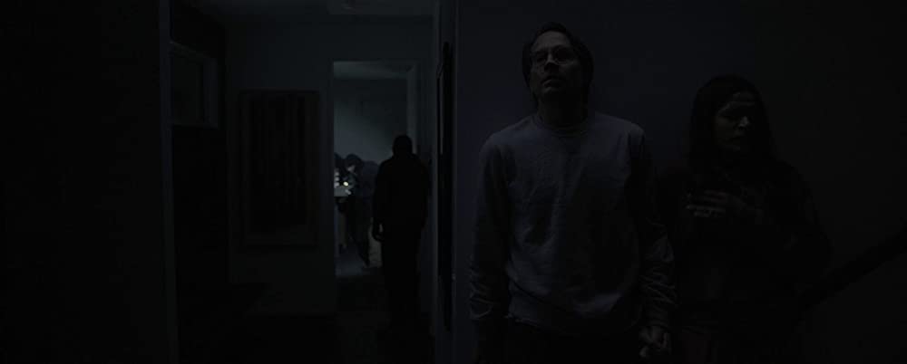 イントルージョン 侵入の画像