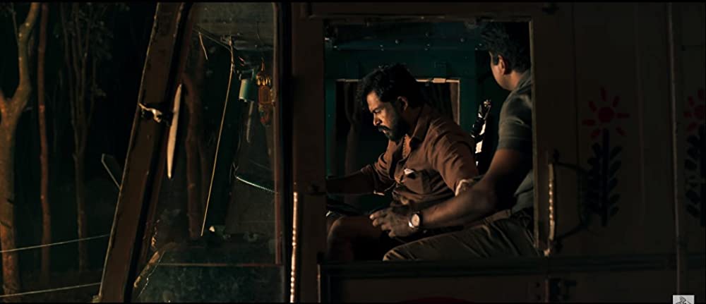 「囚人ディリ」カールティの画像