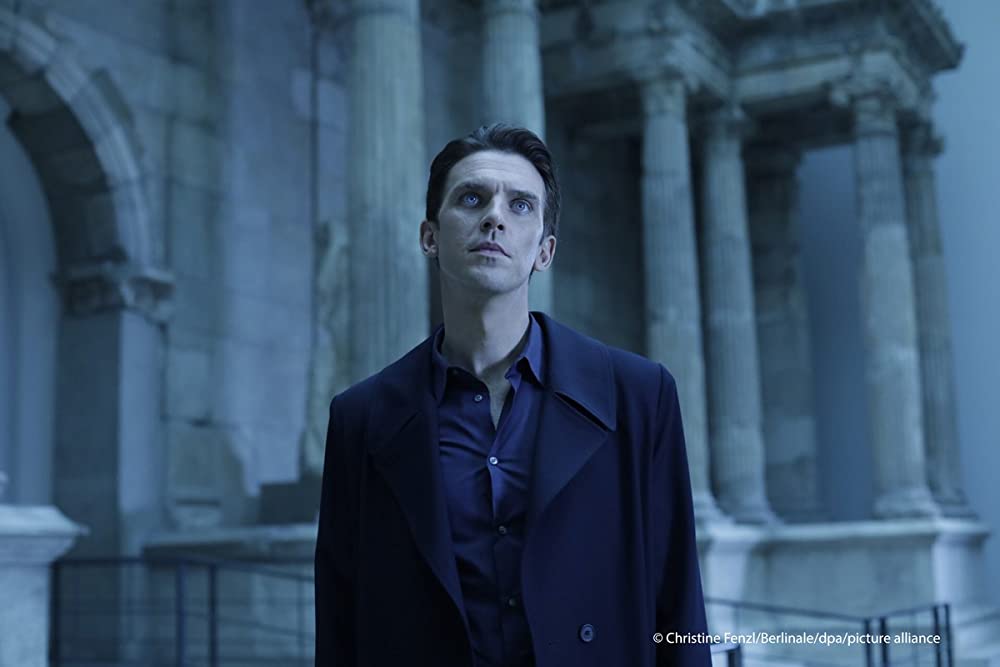 「アイム・ユア・マン 恋人はアンドロイド」マレン・エッゲルト & ダン・スティーブンス & アルバ・バチスタの画像