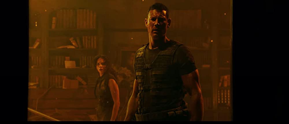 「バイオハザード：ウェルカム・トゥ・ラクーンシティ」トム・ホッパー & ハナ・ジョン＝カーメンの画像