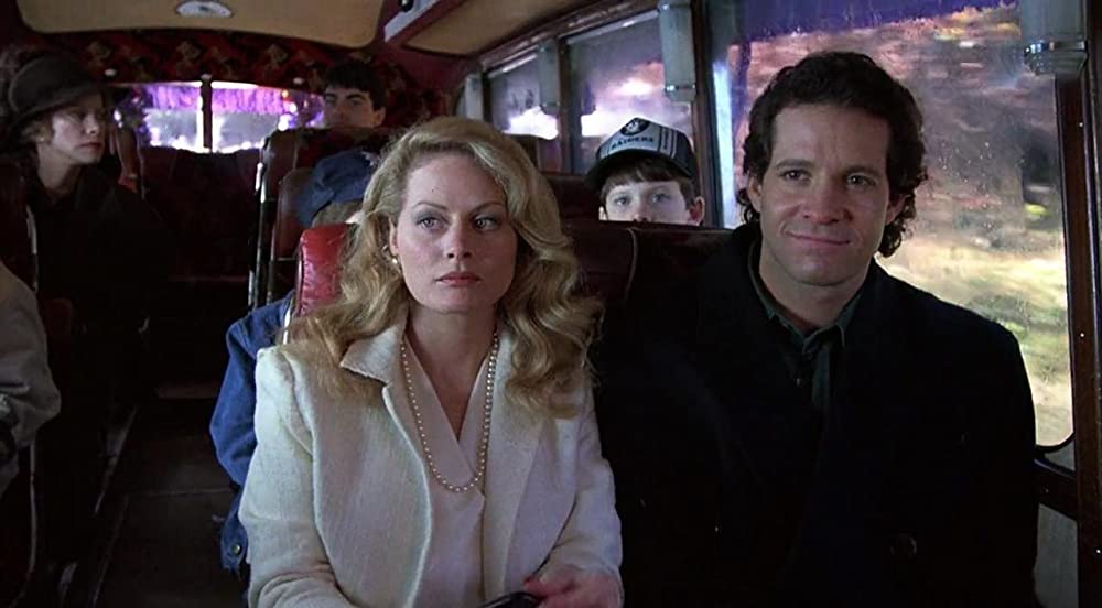 「プランケット城への招待状」ビバリー・ダンジェロ & スティーブ・グッテンバーグの画像