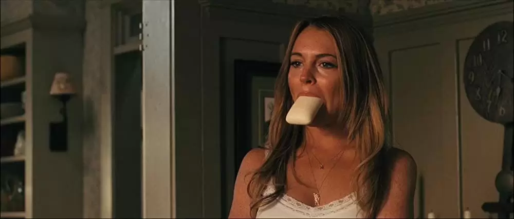 「幸せのルールはママが教えてくれた」リンジー・ローハンの画像