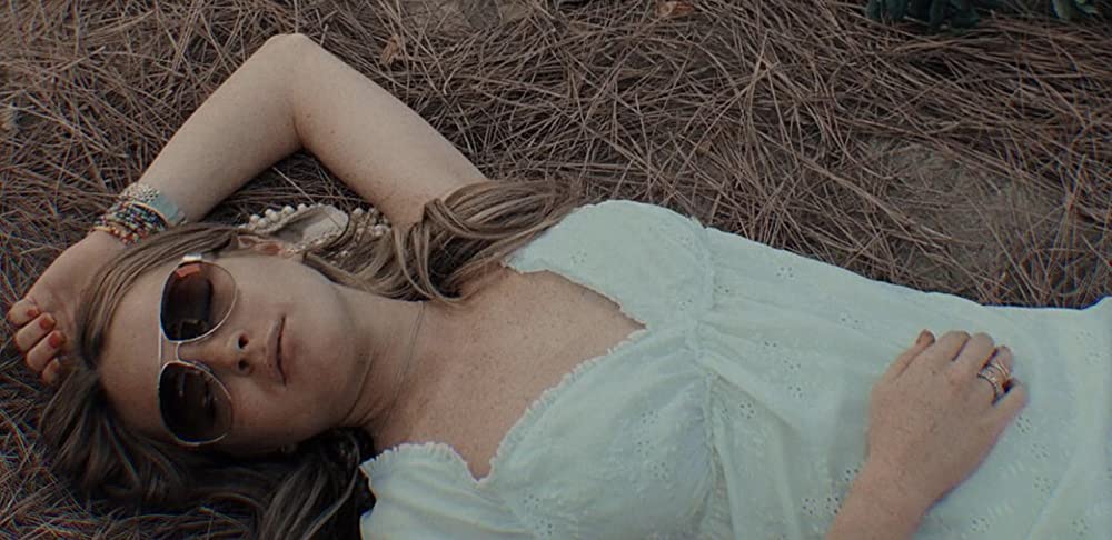 「幸せのルールはママが教えてくれた」リンジー・ローハンの画像