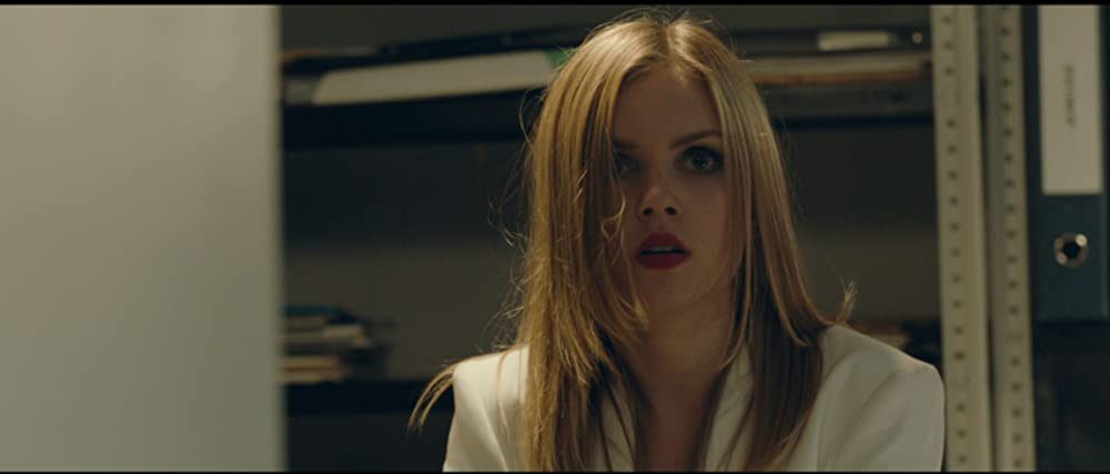 クリムゾン・レイドの画像