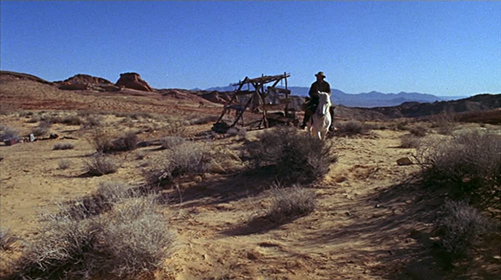 砂漠の流れ者の画像