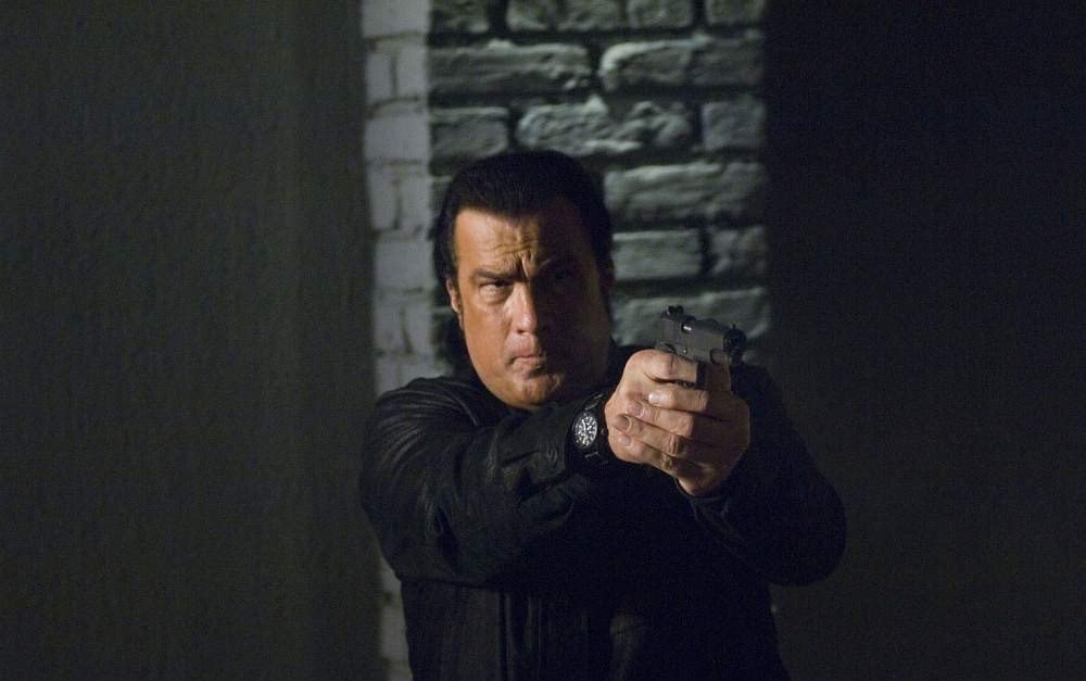 沈黙の激突の画像