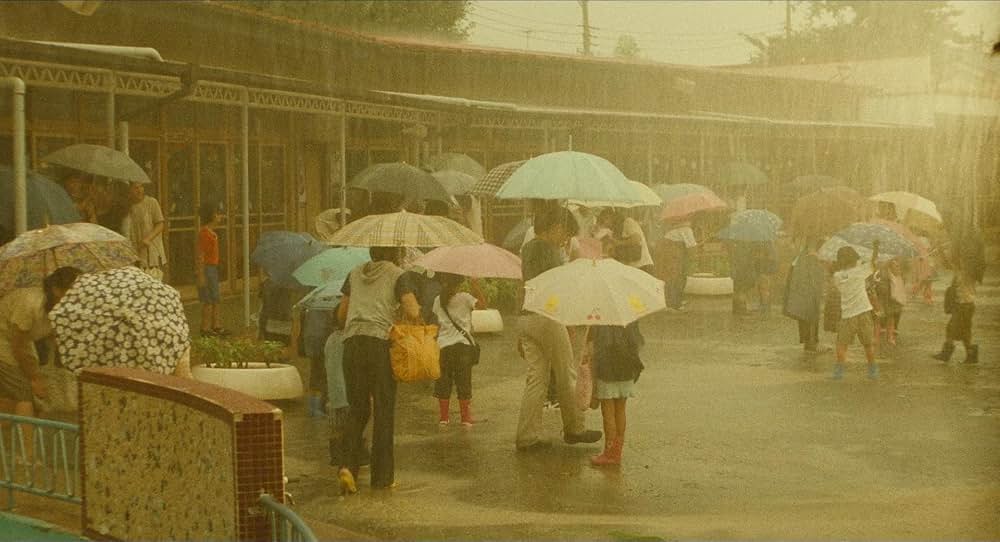 仄暗い水の底からの画像