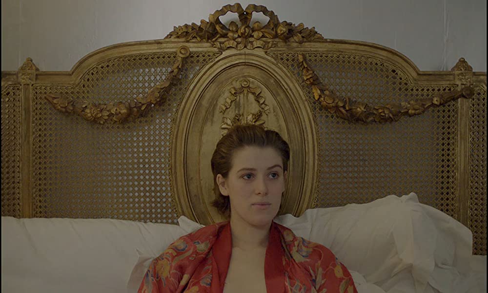 「スーヴェニア 私たちが愛した時間／ザ・スーベニア 魅せられて」Honor Swinton Byrneの画像