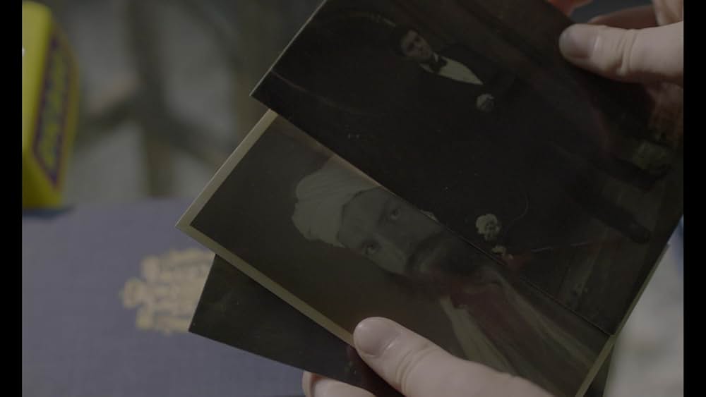 スーヴェニア 私たちが愛した時間／ザ・スーベニア 魅せられての画像