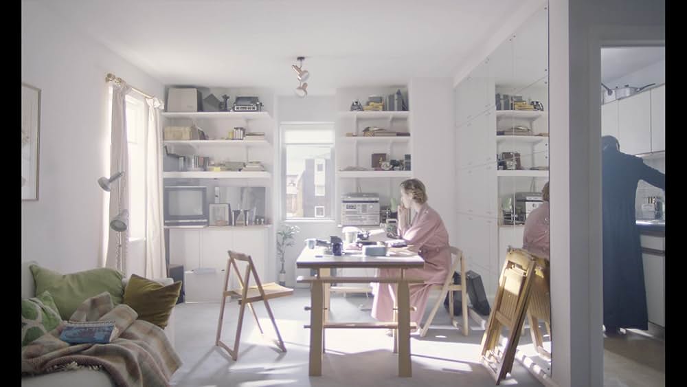 スーヴェニア 私たちが愛した時間／ザ・スーベニア 魅せられての画像