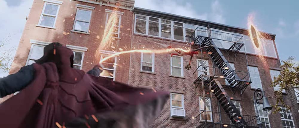 「スパイダーマン：ノー・ウェイ・ホーム」ベネディクト・カンバーバッチ & トム・ホランドの画像