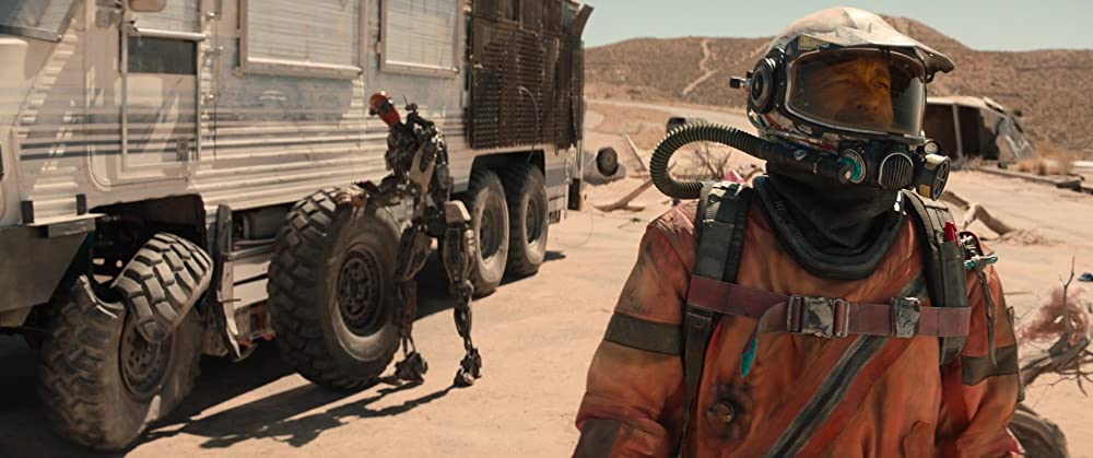 「フィンチ」トム・ハンクス & ケイレブ・ランドリー・ジョーンズの画像