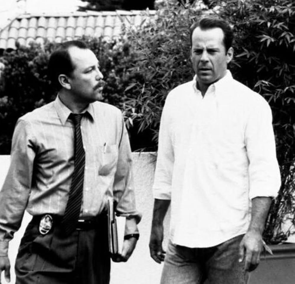 薔薇の素顔の画像