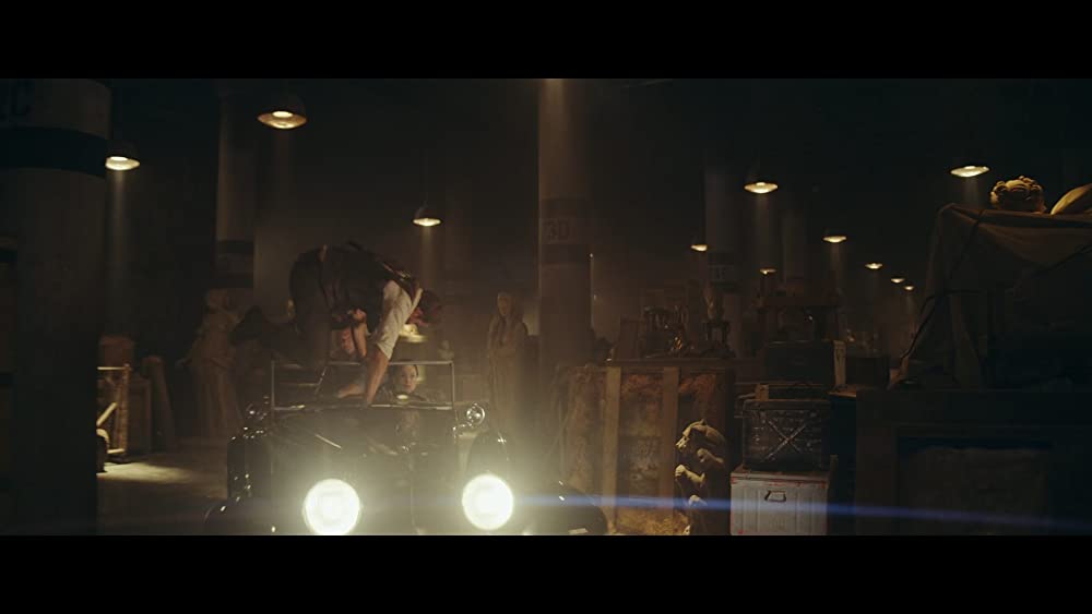 レッド・ノーティスの画像