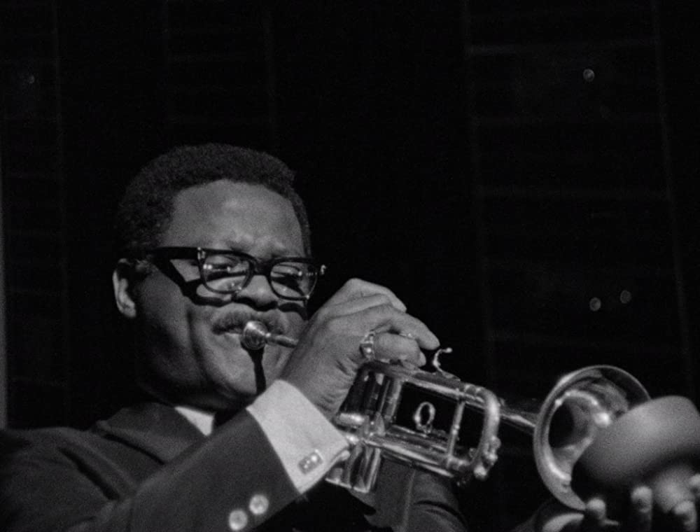 モンク・イン・ヨーロッパの画像